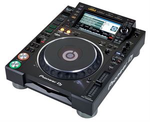 CDJ-2000 NXS2 Pro-DJ multi-player with high-res audio support v1.85
