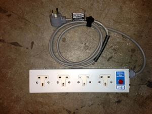 UK Powerstrip w/AU Plug